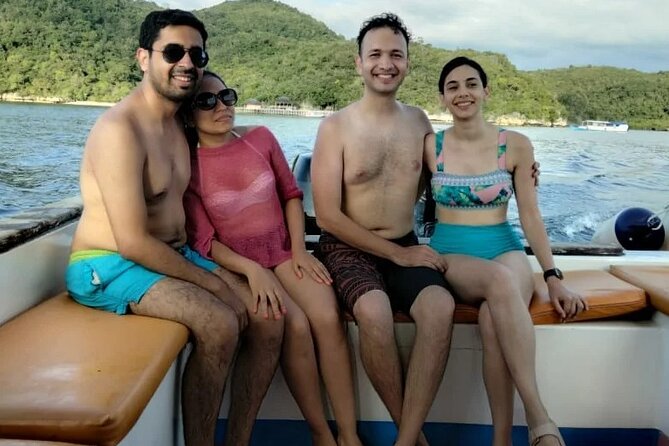 1 Day Komodo Trip by Private Fast Boat - Taka Makassar: sand, shallow water, and a quick pause