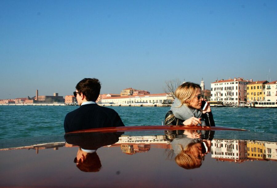 1-Hour Motor Boat Ride on Grand Canal - The smaller canals show a quieter side of Venice