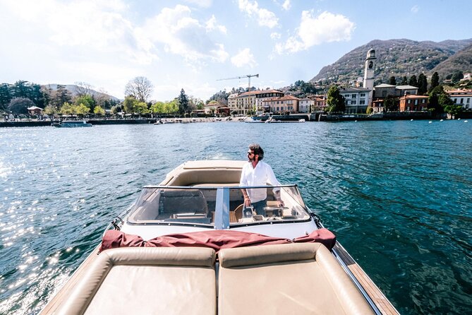 1 Hour Private and Guided Cruise on Lake Como by motorboat - Moltrasio and the homes of famous owners