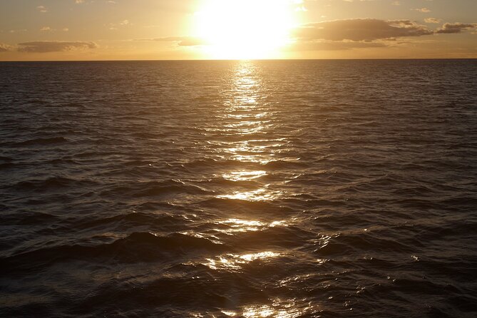 2-Hour Maalaea Luxury Powerboat Sunset Cruise for up to 6 Guests - Sugar Beach, Haycraft Park, and the long shoreline