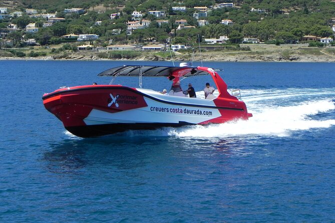 2-Hour Speedboat Experience from Salou - Comfort, shade, and practical details