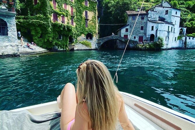 2 Hours Private and Guided Cruise to Lake Como Mostes boat - Leaving Como beside Life Electric