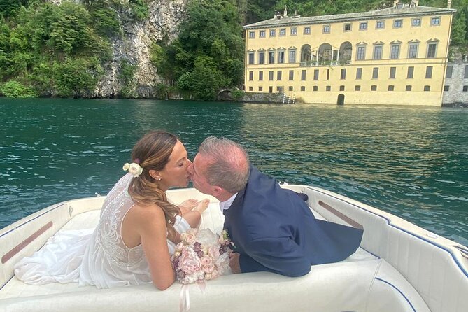 2 Hours Private and Guided Cruise to Lake Como Mostes boat - Blevio and the return to Como