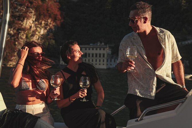 3 Hours Private Boat Cruise on Lake Como with Open Bar - Villa Balbianello from the water