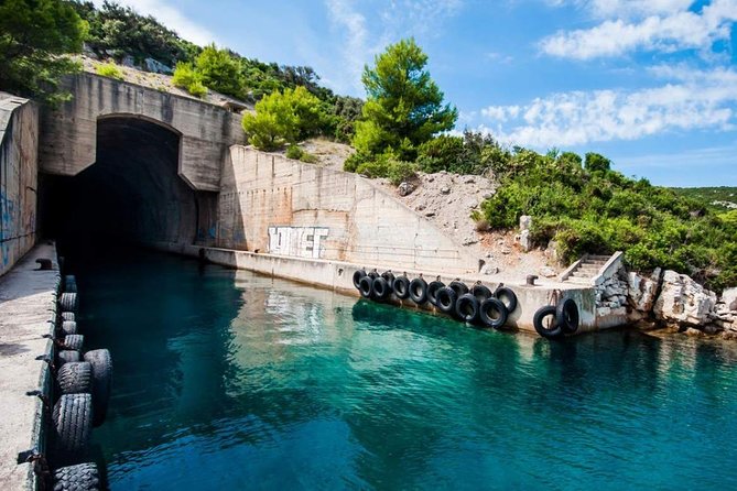 3 Hours Speed Boat tour to the Blue Cave - Where to sit on the speedboat