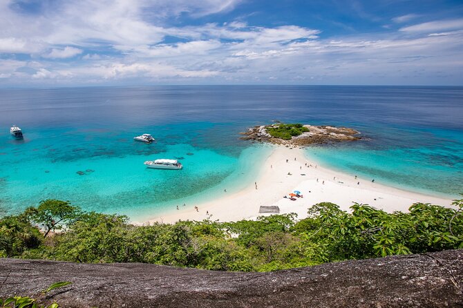 3-Island Speedboat Tour: Racha Noi, Racha Yai & Maiton - Racha Yai adds lunch and breathing room