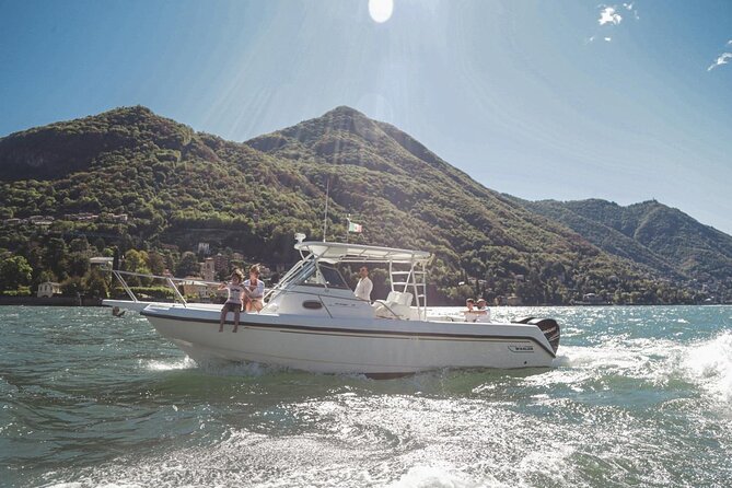 4 Hours Private Boat Cruise on Lake Como with Open Bar - From Como to Villa Olmo and Cernobbio