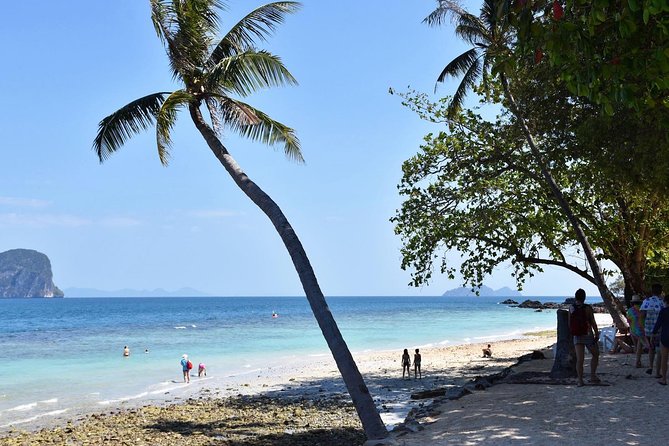 4 Island Snorkel Tour to Emerald Cave by Speed Boat from Koh Lanta - Koh Mook brings the most unusual stop