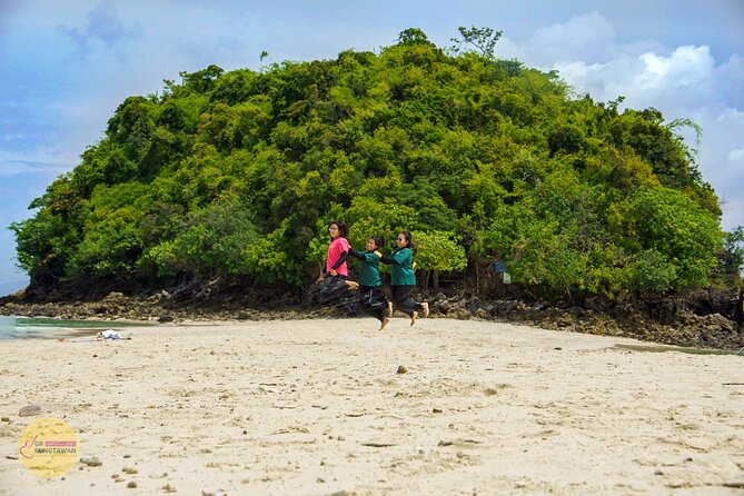 4 Islands Day Tour by Speed Boat from Ao Nang, Krabi - Poda Island, the best place to slow down