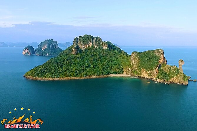 4 Islands + Koh Hong Private Tour by Speedboat, 2 Tours in 1 Day - Lao La Ding, a short stop with cliffs
