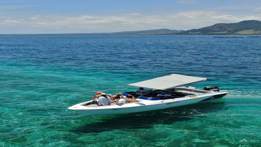 5 Islands Private Speedboat w/ Snorkeling + Lunch & Drinks - Grand River South East and the waterfall