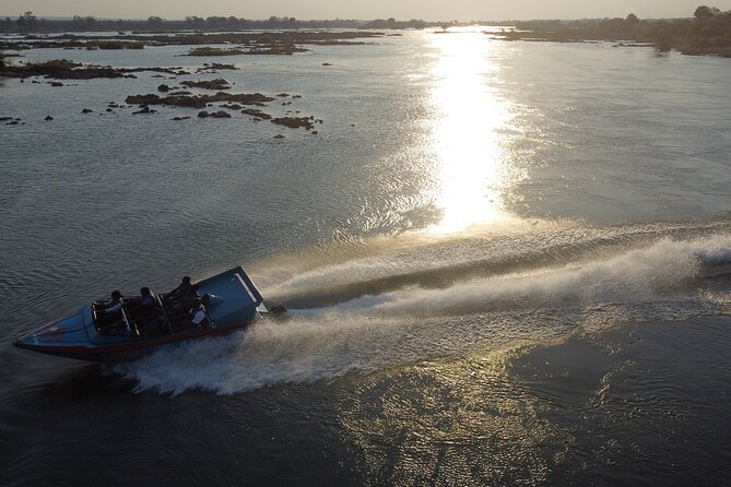 Adrenaline Jet Boat Safari in Victoria Falls - Looking for wildlife in Zambezi National Park