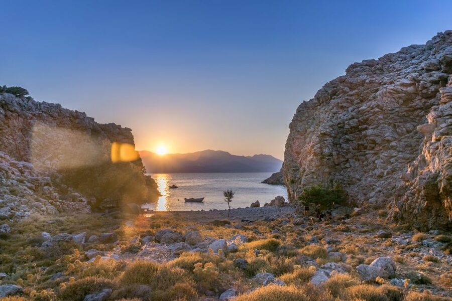 Agios Nikolaos: Motorboat or Speedboat Rental - Agriomantra Beach and Natural Shade