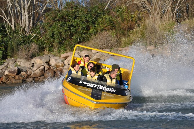 Akaroa Shore Excursion: Christchurch City Tour and Jet Boating - Why the countryside drive matters