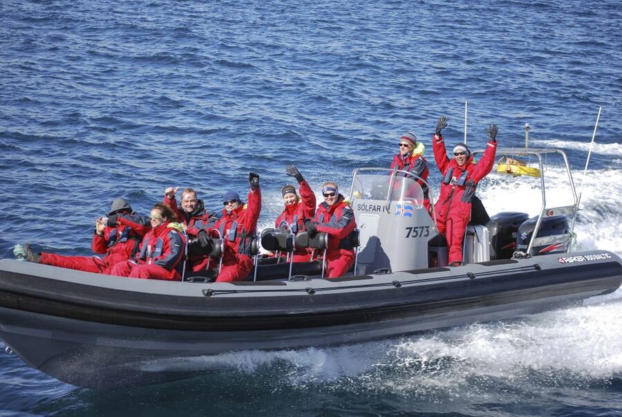 Akureyri: 2-Hour Whale Watching Express by RIB Speedboat - Searching for humpback whales at close range