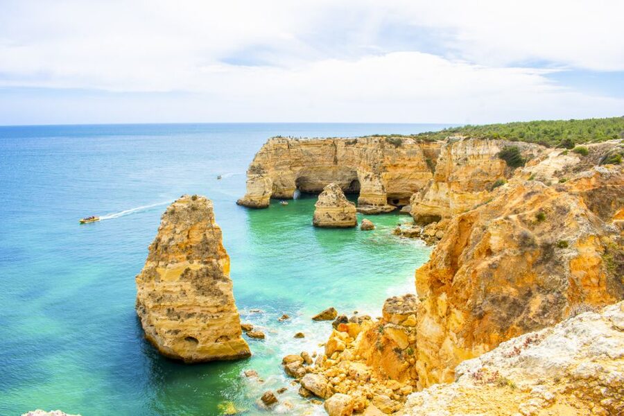 Albufeira: Benagil Caves & Dolphin Watching Speed Boat Tour - The swim stop and changing sea conditions