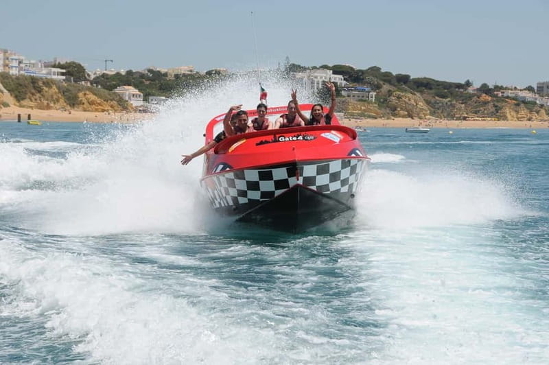 Albufeira: High-Adrenaline Jet Boat Ride - When the sightseeing turns into a stunt ride