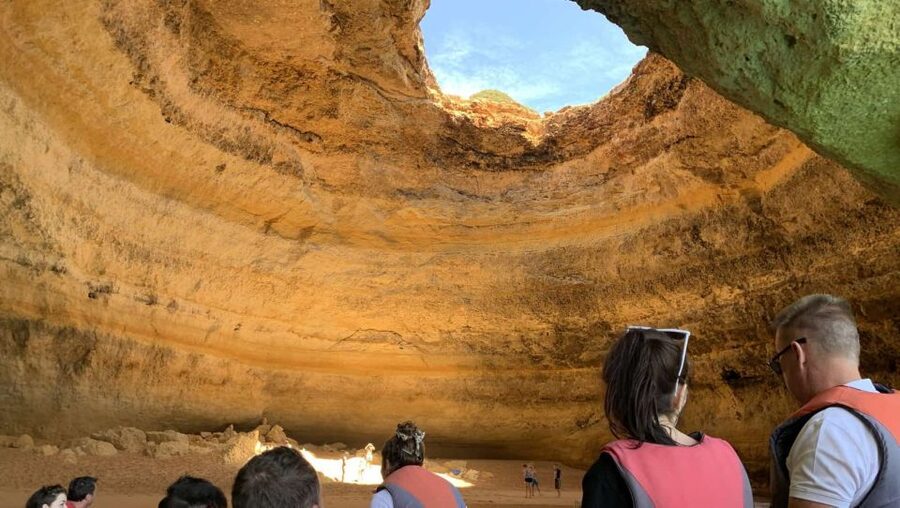 Algarve: Benagil Caves Open Speedboat Tour - A Friendly Crew and Four Tour Languages