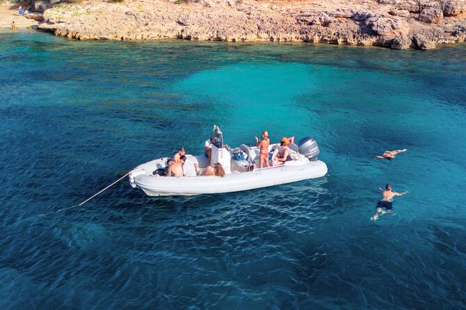 Alghero: snorkeling RIB tour in Porto Conte and Capo Caccia - Setting out in a 6.5-meter RIB