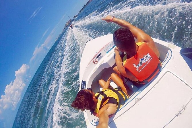 Amazing Speedboat Cancun - Taking the Wheel in Cancun’s Caribbean Water