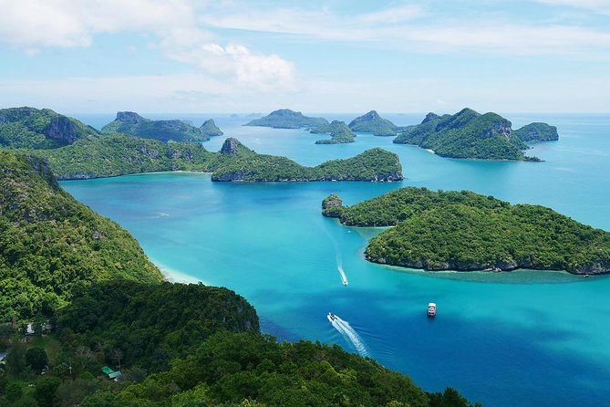 Ang Thong National Marine Park Speedboat Tour from Koh Phangan - Lunch on the Island