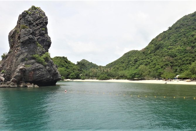 Angthong National Marine Park by Speed Boat from Koh Samui (Snorkeling&Kayaking) - Guide service and how the day runs