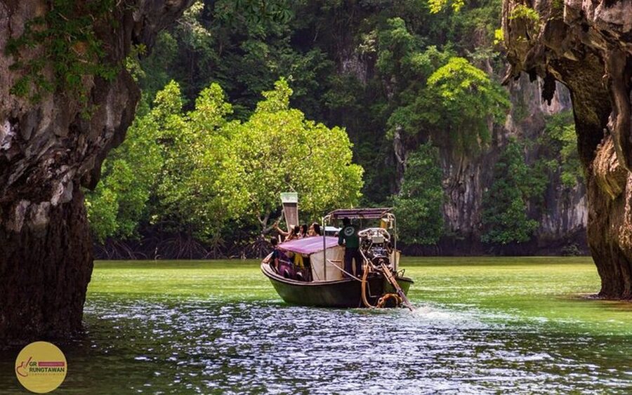 Ao Nang: Hong Islands Tour by Speedboat or Longtail Boat - Lao Lading sets the tone with a short swim
