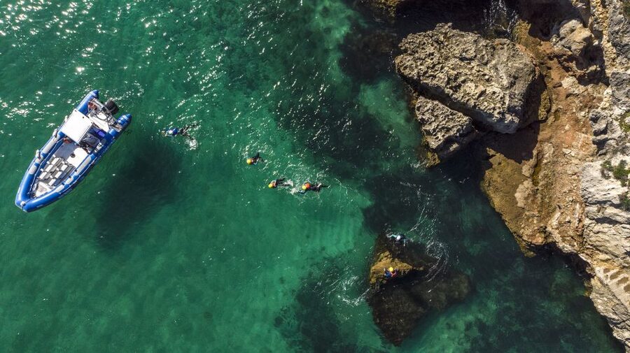 Arrábida: Setubal, Sesimbra Coasteering & Speedboat Tour - Who will enjoy this Arrábida outing most?