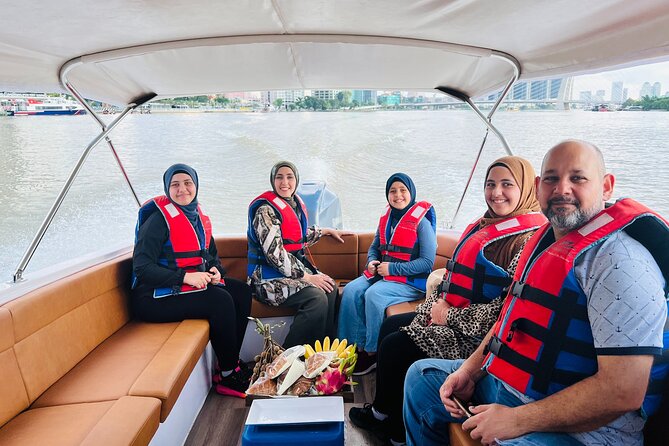 Authentic Mekong Delta Tour With Local Experts By SpeedBoat - A bicycle ride through village roads