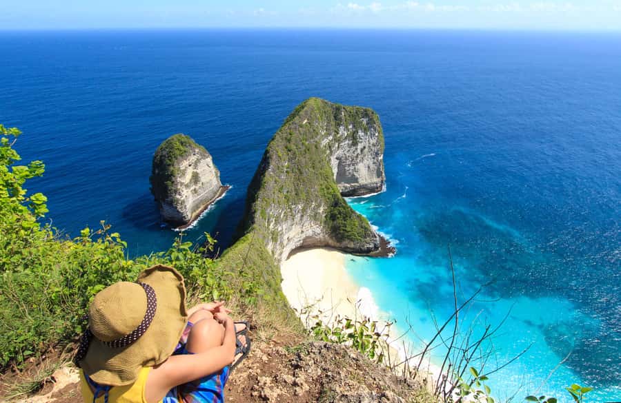 Bali: Full-Day Nusa Penida Highlights Tour with Transfer - Crystal Bay and the possible swim break