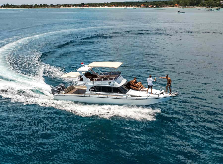 Bali: Nusa Penida Speedboat Trip with Snorkeling and Tour - The manta stop is the day’s big gamble