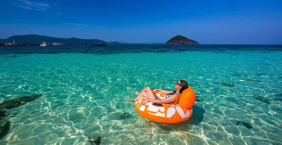 Banana Beach at Koh Hey: Phuket’s Speedboat Paradise - Hotel pickup and the ride to Chalong Pier