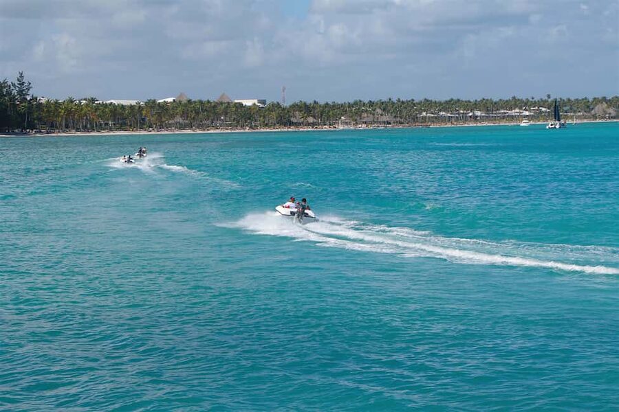 Bávaro: Speed Boat and Snorkeling Trip - Starting at Cabeza de Toro Beach