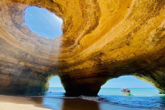 Benagil Cave Boat Tour - Catamarans or Rib - 2 H From Portimão - What the route looks like from Portimão