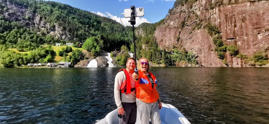 Bergen: Bergen Fjord by Zodiac or Pontoon Boat - The skipper can make or break the day