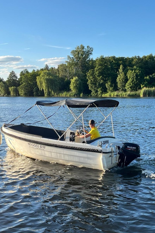 Berlin: Wonderful days renting the motorboat tortola - Returning the boat and settling the fuel bill