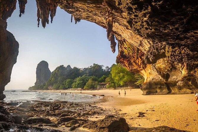 Best of Krabi 7 Islands Sunset Tour Speedboat/Long Tail Boat - Taming Island and the after-dark finale