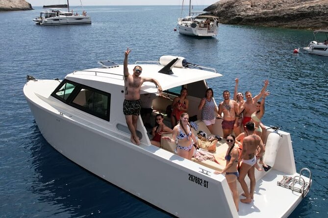 Blue Cave and Hvar 5 Islands full-day Speedboat Tour from Split - The first run across the Adriatic