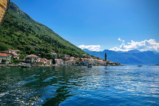 Blue Cave and Šunj Beach Speedboat Tour from Dubrovnik - The Blue Cave is a color-and-light stop