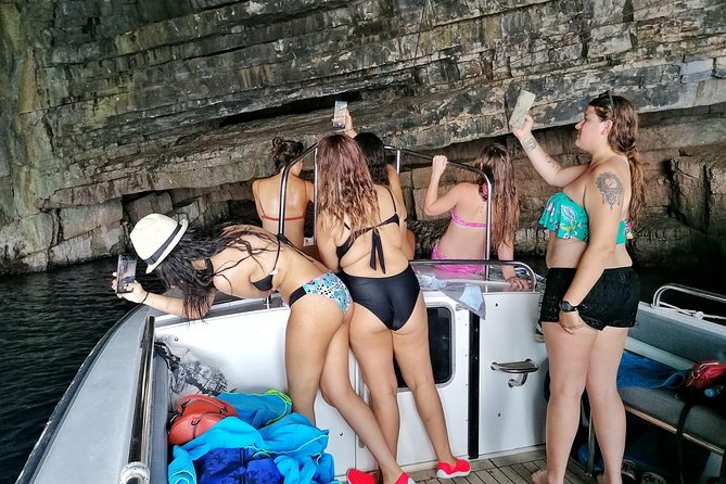 Blue cave tour with speed boat from town Hvar - Bisevo and the Blue Cave transfer