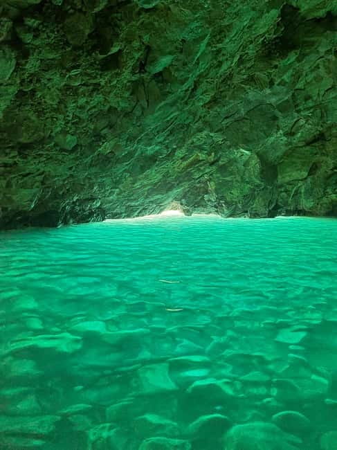 Blue Gem Cave Speedboat Tour Vlore - Leaving Vlorë and finding the boat