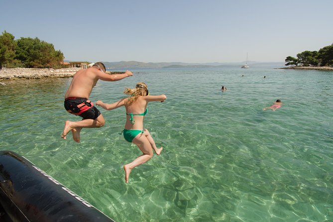 Blue Lagoon & 3 Islands Small-Group Speedboat Tour - The crew, music, and small-group feel