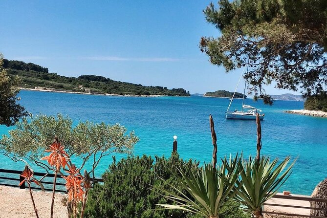Blue Lagoon and 3 Islands Speedboat Tour from Trogir - Price and value at $66.23