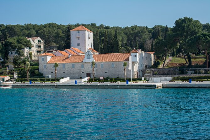 Blue Lagoon and Šolta Island Private Speedboat Tour - Why the private format can be worth the price