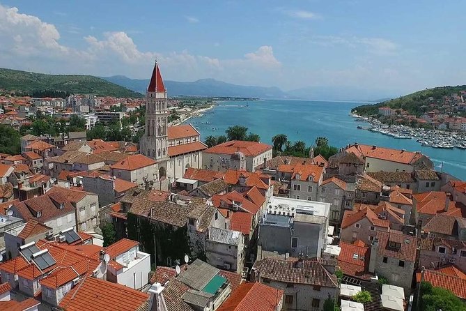 Blue Lagoon and Trogir town - half day speed boat tour - The speedboat setting and group size