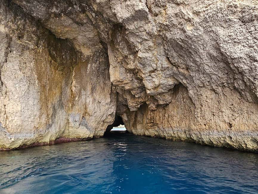 Blue Lagoon: Comino & Crystal Lagoon Private Speedboat Malta - Cancellation and booking flexibility