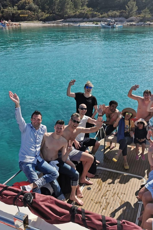 Blue Lagoon- Half day tour with comfortable speed boat - Key points at a glance