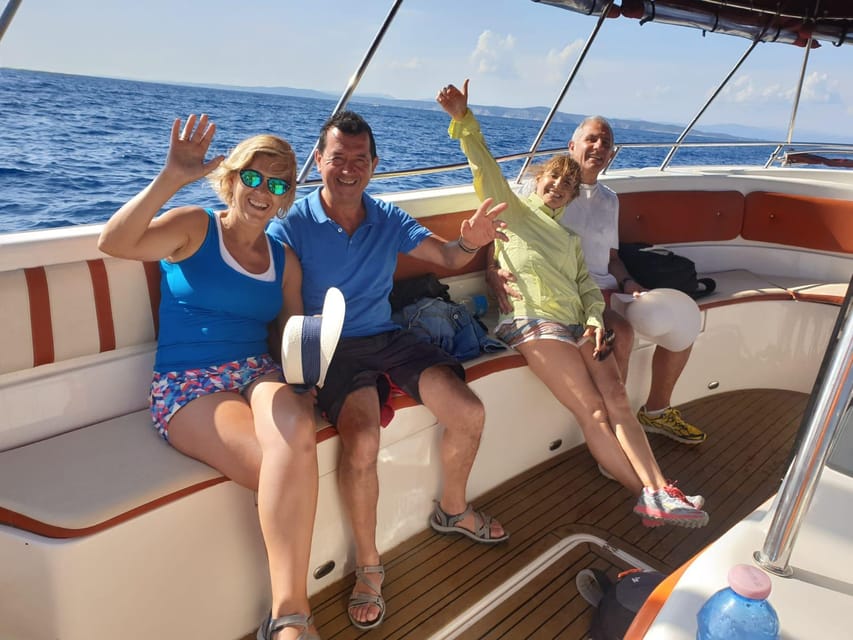Blue Lagoon- Half day tour with comfortable speed boat - Ciovo brings quiet bays and clear water