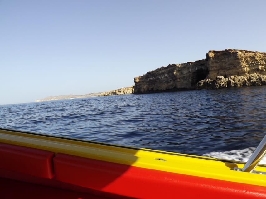 Blue Lagoon: Malta, Crystal Lagoon, Caves, Private Speedboat - A relaxed ride with room for your own style