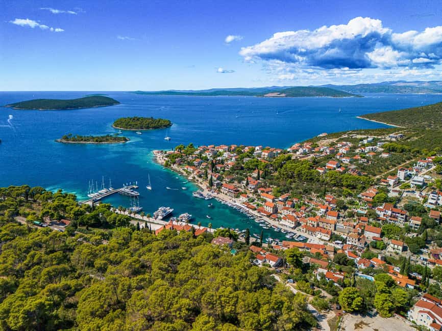 Blue Lagoon & Šolta Small-Group Boat Tour from Split - Maslinica on Šolta, a village break with a different rhythm